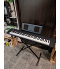 Pianino cyfrowe Yamaha NC-32 ( + akcesoria) - KOMIS